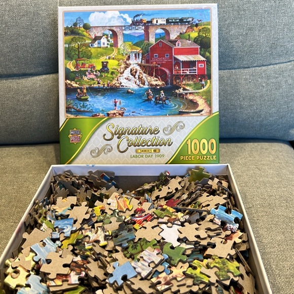 🔴3/$20🔴MasterPieces Signature Collection jigsaw Puzzle Labor Day 1909 1000pc - Picture 3 of 3